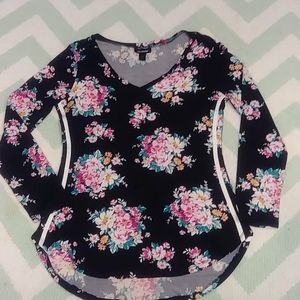 Joe Boxer flowery long sleeve top